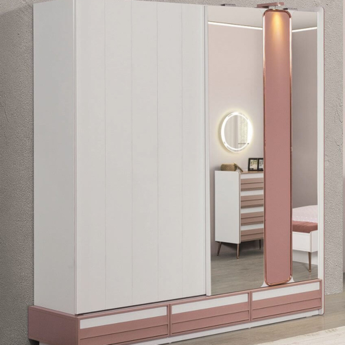 Rose Schiebetürschrank